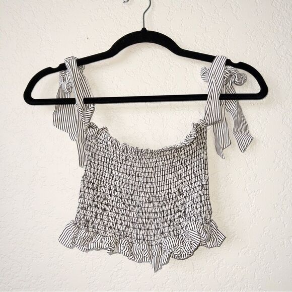 Dance & Marvel Black & White Striped Smocked Cropped Tank Top Size Small - Picture 1 of 5